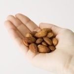 eat-a-handful-of-this-nut-daily-for-weight-loss,-gut-health-&-more