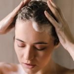 i’m-a-trichologist:-here’s-what-to-expect-when-you-shift-to-sulfate-free-shampoo
