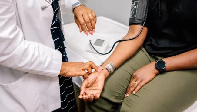 if-you-have-this-menopause-symptom-you-could-be-higher-risk-for-heart-disease