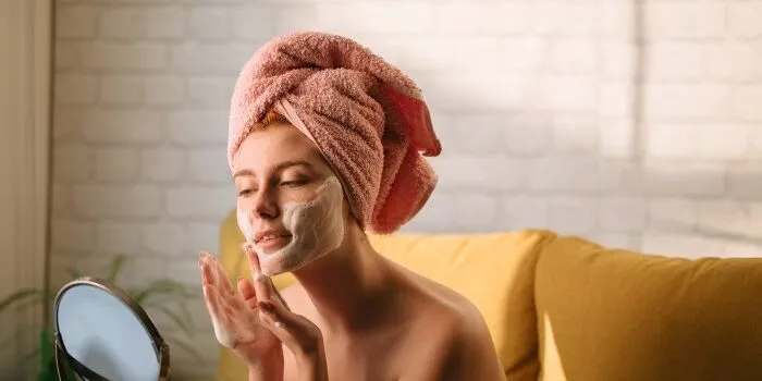 this-one-thing-is-crucial-for-skin-care-efficacy-&-no-one-talks-about-it