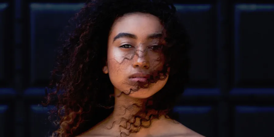 17-empowering-poems-about-strong-women