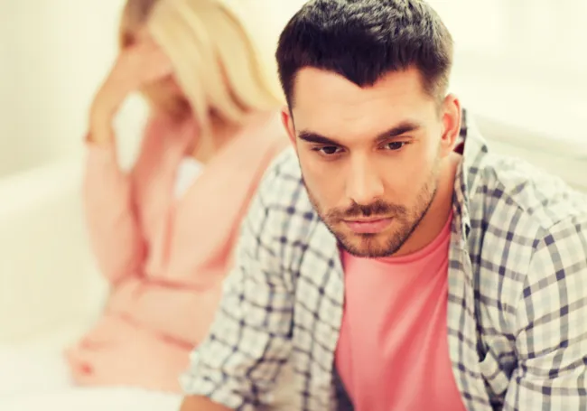 15-devastating-signs-a-man-is-unhappy-in-his-marriage