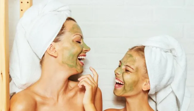 mother-knows-best:-11-beauty-experts-on-the-essential-tips-they-learned-from-mom