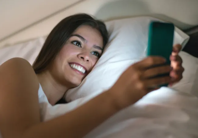 105-enchanting-goodnight-paragraphs-to-captivate-her-heart