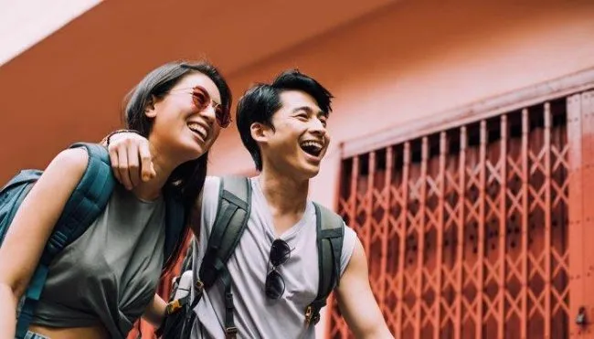 do-this-to-live-8-years-longer-—-and-feel-happier-in-the-process