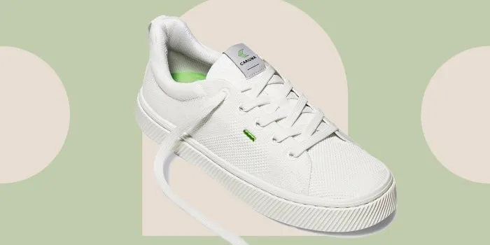 i-walk-12,000+-steps-per-day-in-these-sneakers-(&-they’re-finally-back-in-stock)