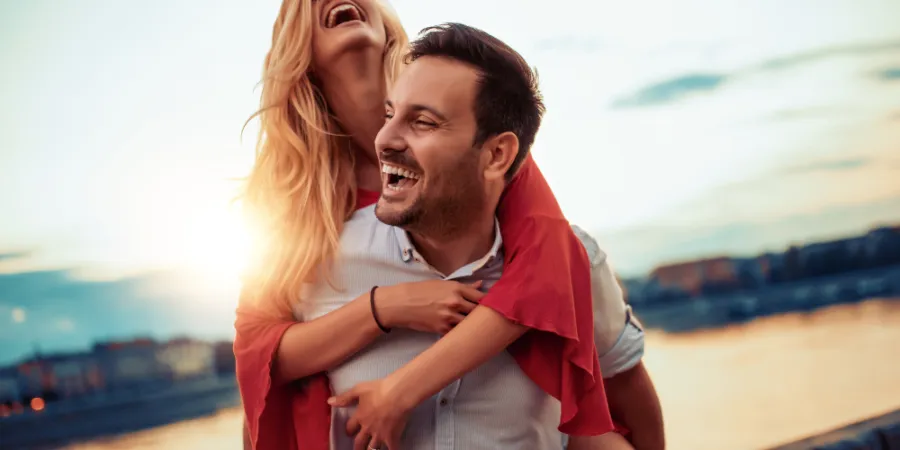 a-cosmic-love-guide:-the-six-best-and-six-worst-partners-for-an-aries-woman