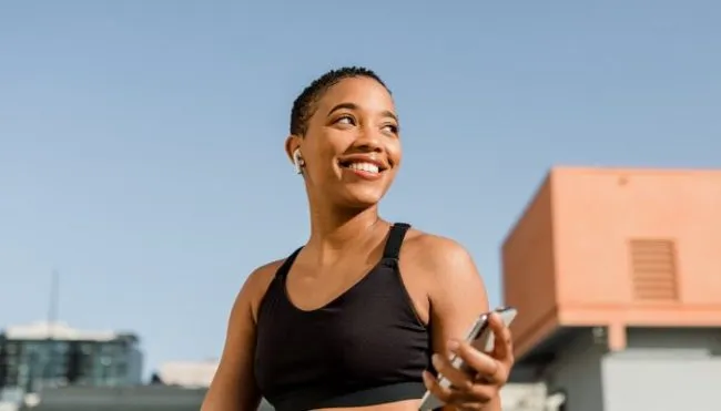 “dressed-up”-walking-is-the-new-daily-habit-you-need-to-try-asap