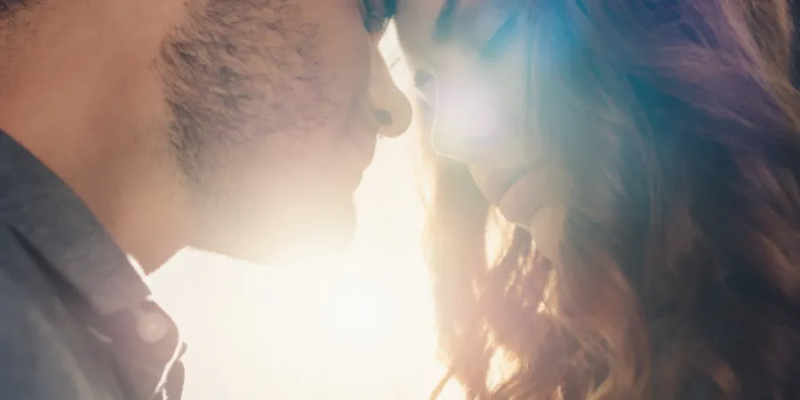 55-intriguing-psychological-facts-about-love-that-will-blow-your-mind