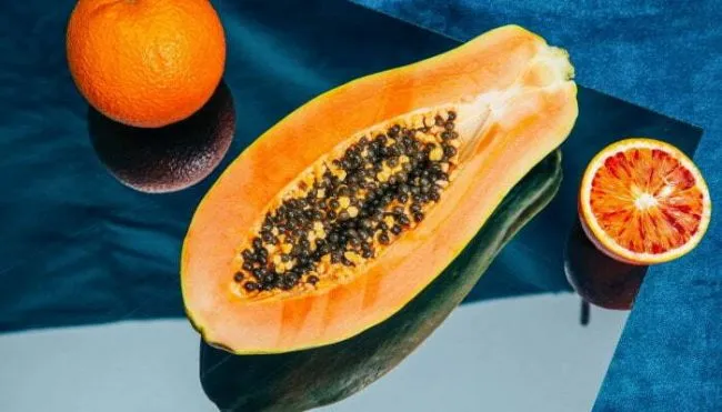 uh,-do-papaya-seeds-actually-kill-parasites?-we-asked-a-gastro
