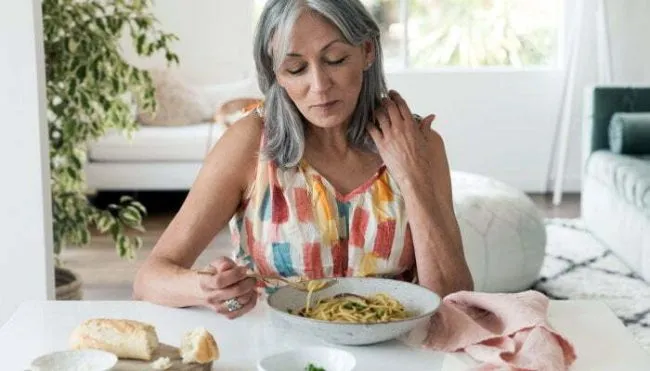 this-diet-was-just-associated-with-a-57%-reduced-risk-of-breast-cancer this-diet-was-just-associated-with-a-57%-reduced-risk-of-breast-cancer