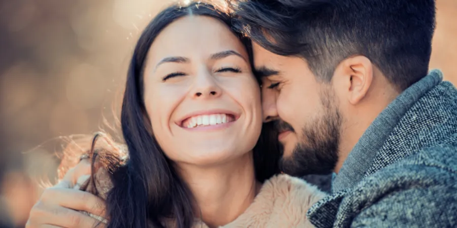 3-words-to-make-a-woman-want-you-+-51-powerful-phrases-to-try