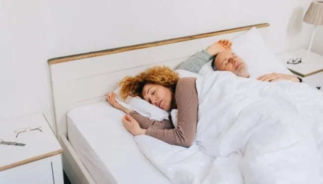 struggling-with-sleep-as-you-get-older?-study-says-this-may-be-why