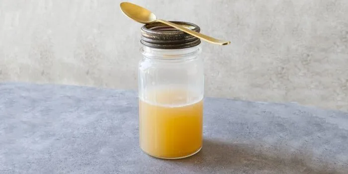bone-broth-vs.-collagen-powders:-which-is-better?-a-phd-explains