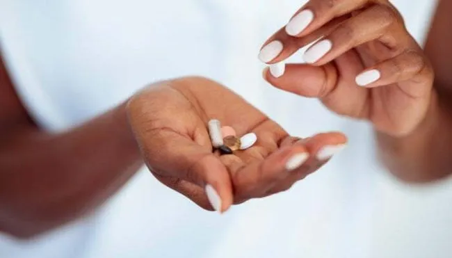 do-you-keep-supplements-in-the-fridge?-you-likely-shouldn’t-&-here’s-why