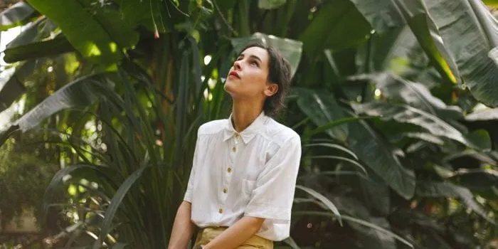 people-are-tuning-into-“green-noise”-to-relax-—-can-it-really-replicate-nature?