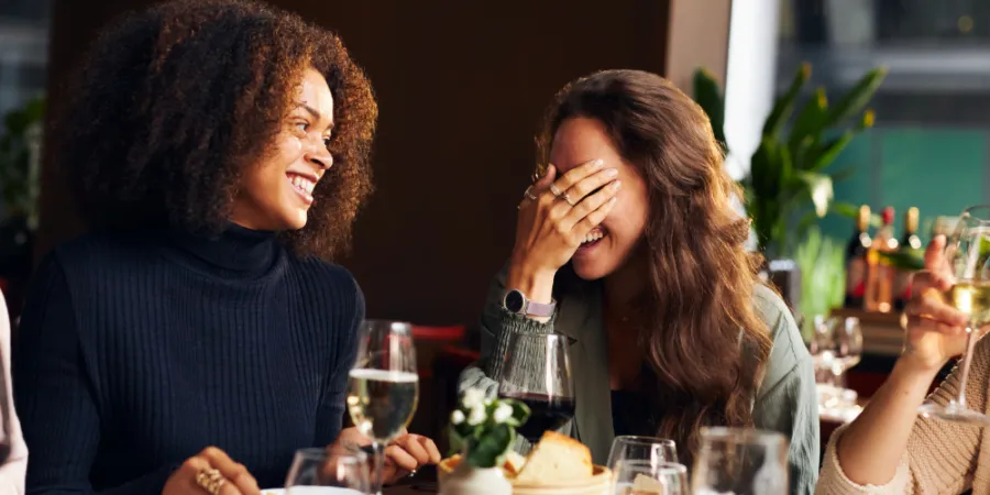 100-side-splitting-jokes-for-your-friends-to-leave-them-in-stitches