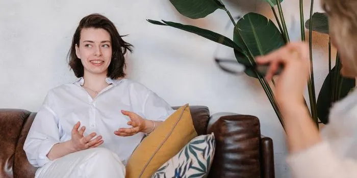 what-to-expect-when-you-hire-a-health-coach,-from-intro-call-to-final-session