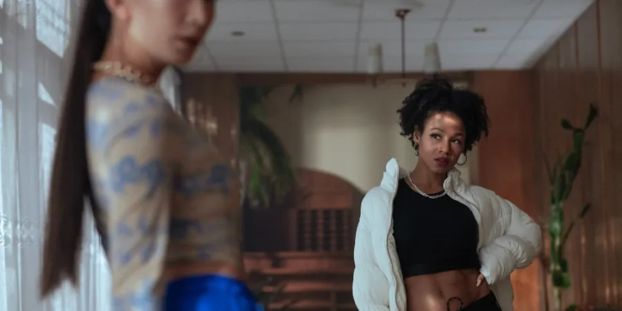 15-subtle-signs-you’re-captivated-by-an-aesthetic-attraction-to-someone