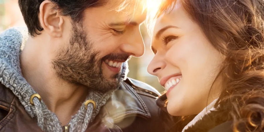 is-he-into-you?-31-ways-to-know-for-sure-if-a-man-wants-you-in-his-life