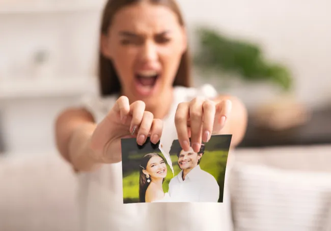 125-unforgettable-burns:-savage-ex-quotes-that-will-make-him-wish-he-never-left