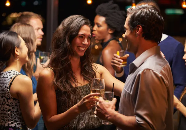 don’t-be-shy,-just-ask!-11-bold-techniques-for-getting-her-number