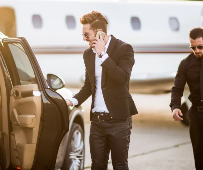 the-lone-wolves:-15-famous-sigma-males-who-paved-their-own-paths