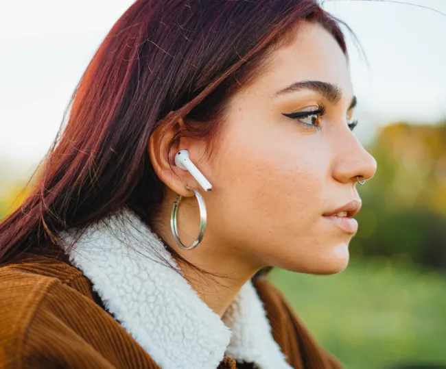 the-top-25-songs-about-letting-go-in-love-and-life