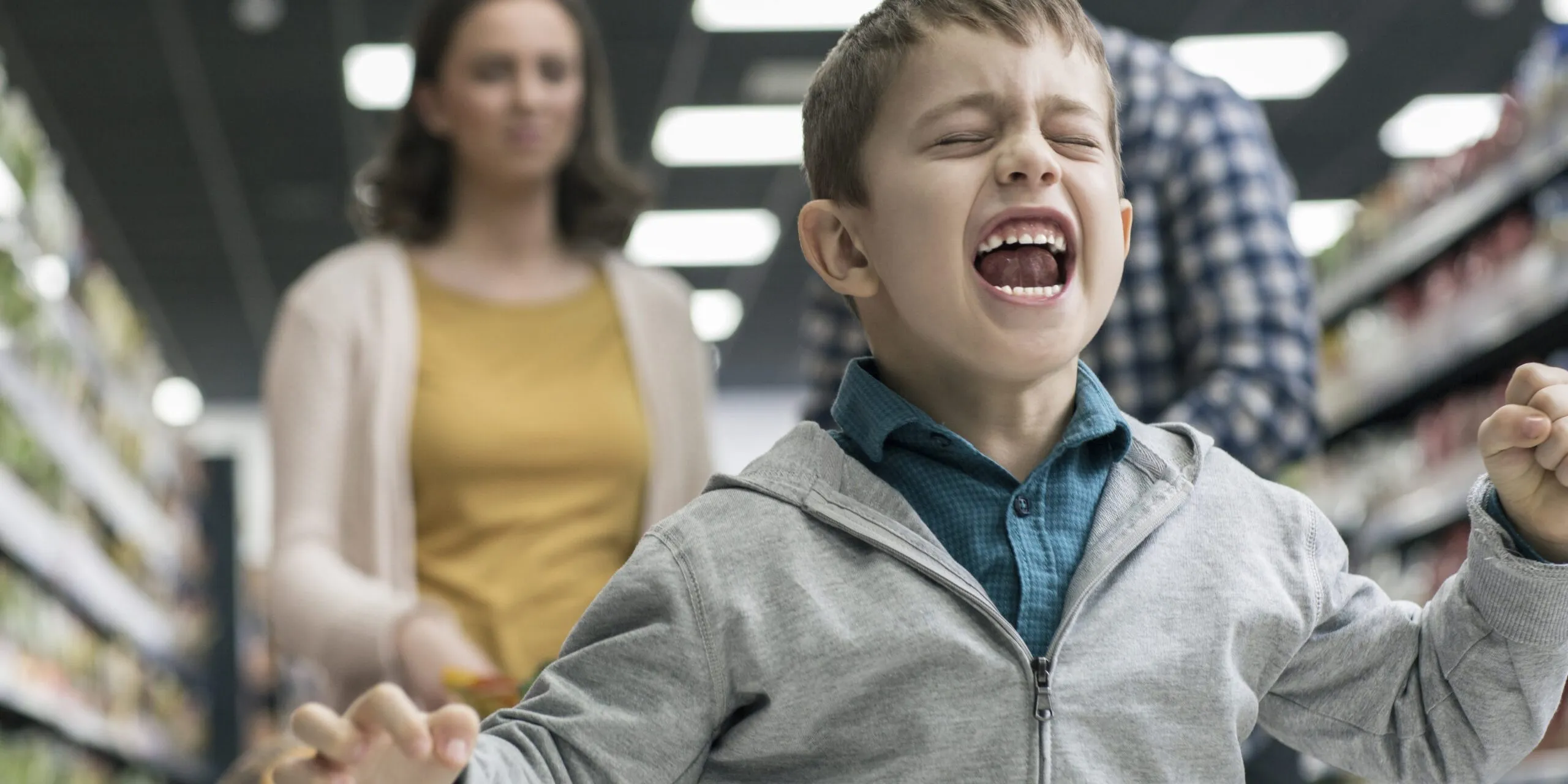 how-to-manage-a-toddler’s-challenging-behavior-in-public