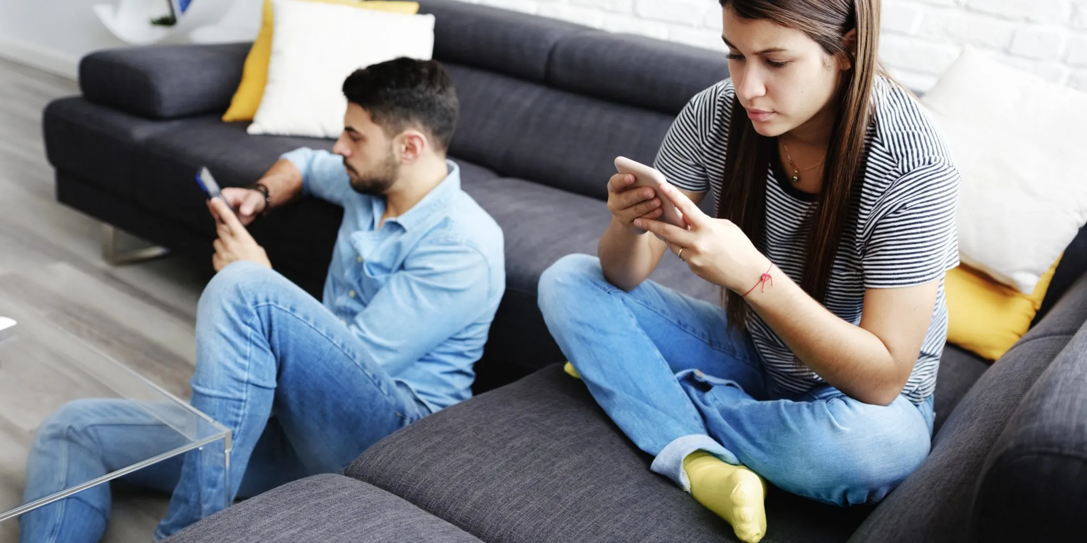 isolation-in-the-digital-era:-the-power-of-human-relationships