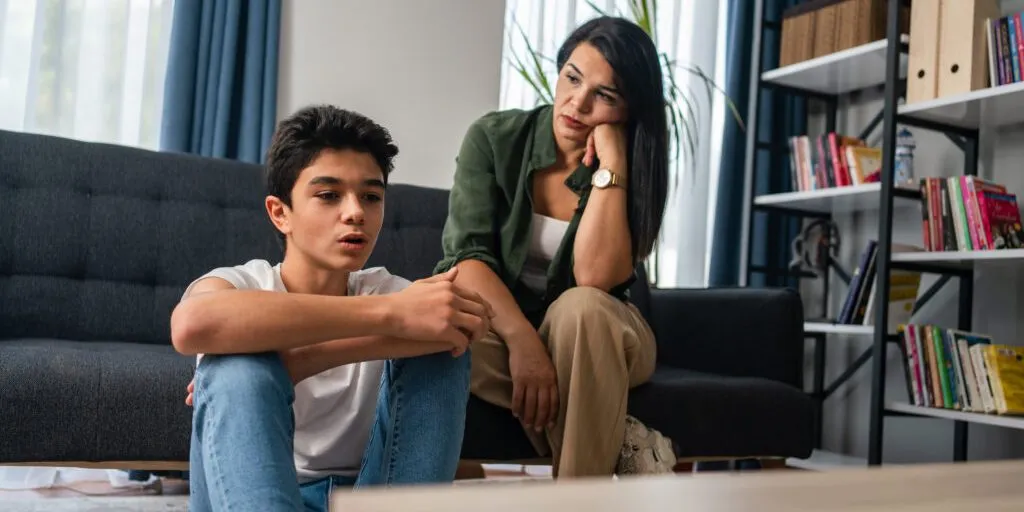 talking-with-your-teen:-10-tips-for-meaningful-connection