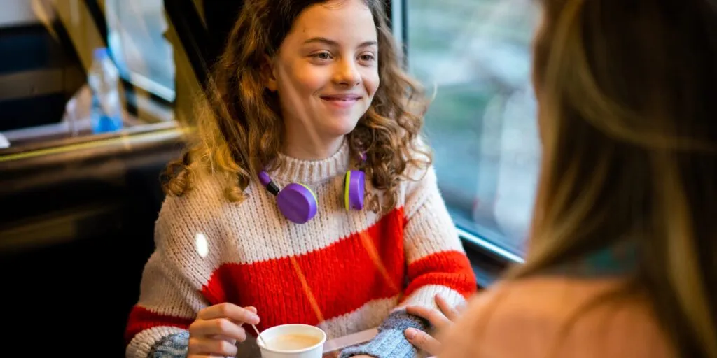 fostering-independence-in-younger-teens:-watching-from-the-beach