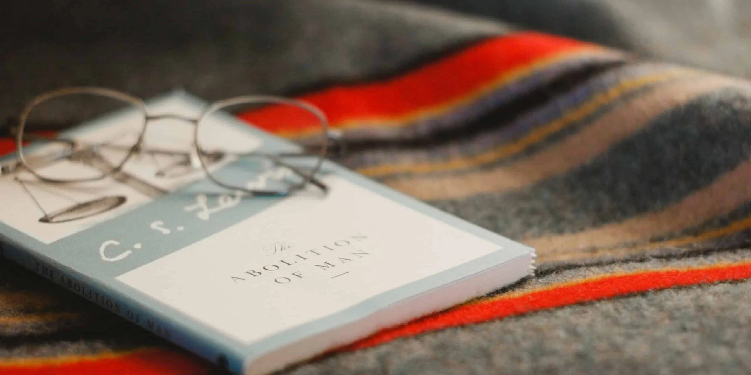 deep-questions-that-spark-meaningful-connections