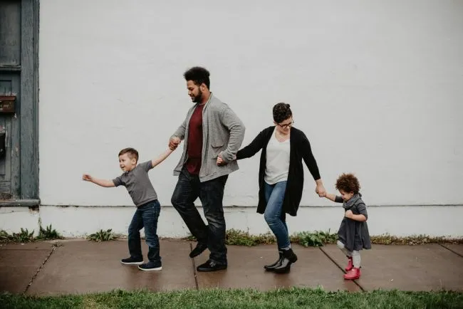how-to-balance-work-and-family-life:-12-proven-strategies-for-working-parents