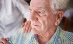 how-to-deal-with-an-elderly-parent-who-is-angry-and-negative?