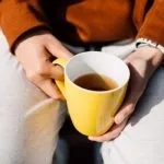 is-one-tea-bag-enough-for-health-benefits?-we-asked-an-herbalist