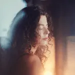 the-ultimate-guide-to-dark-feminine-energy-+-7-signs-of-dark-feminine-energy-unveiled