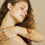 4-must-know-tips-for-dolphin-like-skin-from-head-to-toe