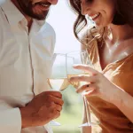 red-alert!-13-red-flags-when-dating-in-your-50s