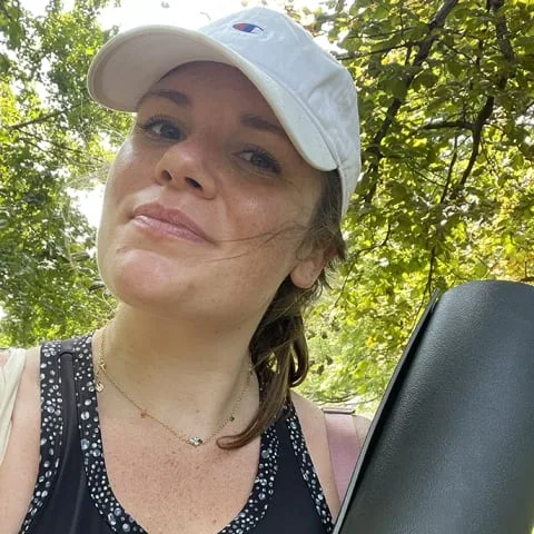 Meet the tester Braelyn Wood with yoga mat Meet the tester Braelyn Wood with yoga mat