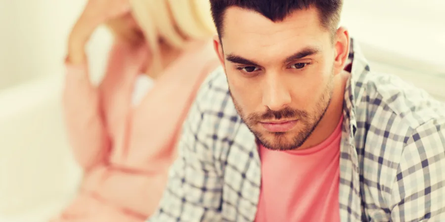 15-devastating-signs-a-man-is-unhappy-in-his-marriage