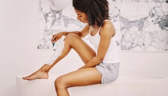 shave-your-legs-but-they-never-look-smooth?-this-hack-will-change-your-life