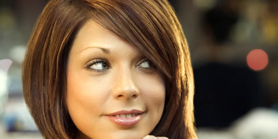 wondering-how-to-tell-if-a-girl-is-flirting-with-you?-these-21-signs-will-make-you-a-pro